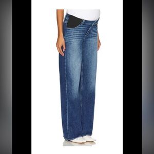 NWT S.O.N.G. Maternity women’s barrel jeans size large